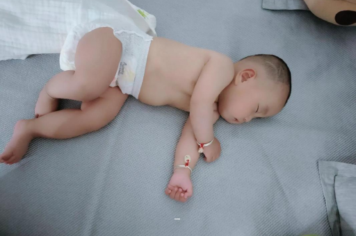 定边孕妇肚脐周围发青